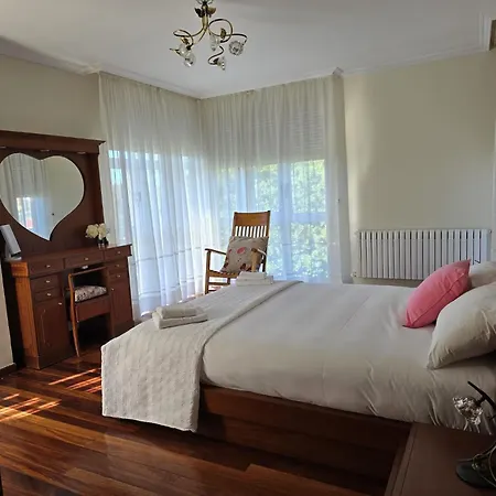Casa D Aitana 산티아고데콤포스텔라